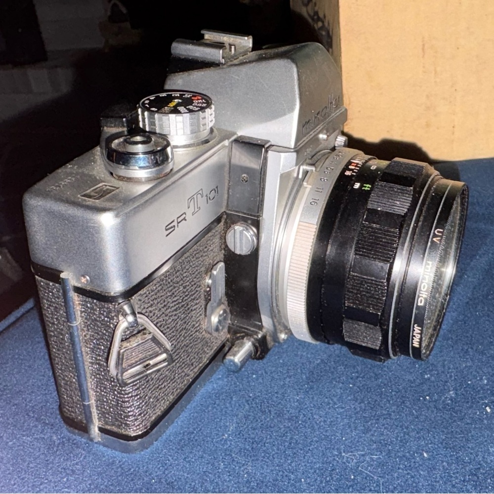 SR-T 101 Silver Camera ( Minolta) - Picture 3 of 9